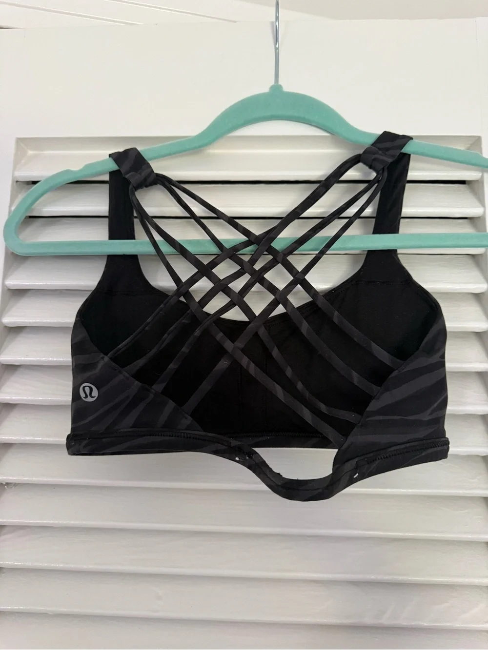 Lululemon free to be bra in black zebra